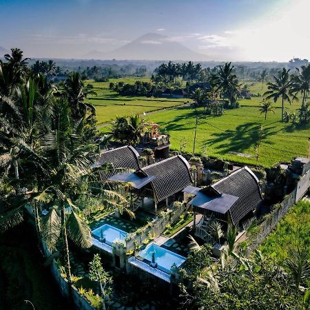 Вилла Alvia Joglo House & Private Pool Tampaksiring Экстерьер фото