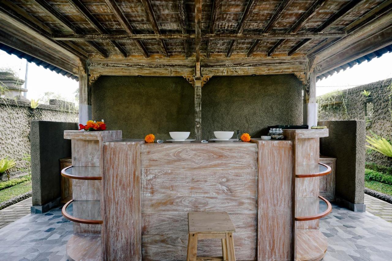 Вилла Alvia Joglo House & Private Pool Tampaksiring Экстерьер фото