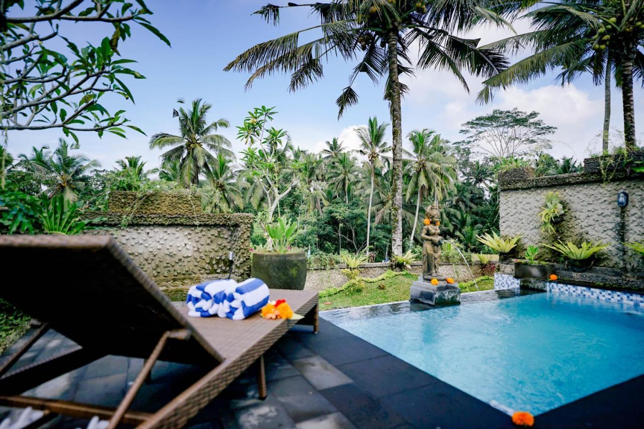 Вилла Alvia Joglo House & Private Pool Tampaksiring Экстерьер фото